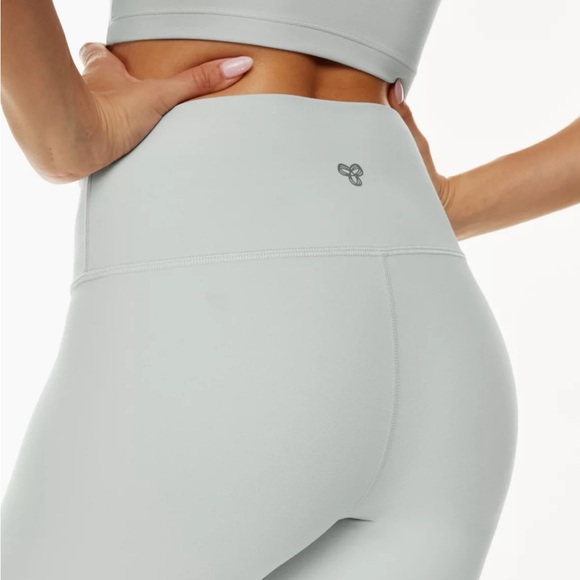 TNA butter full length leggings - Picture 3 of 5